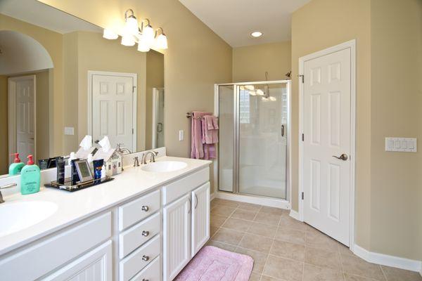 S M Construction & Associates