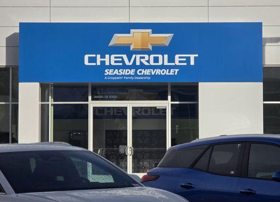 Seaside Chevrolet Entrance