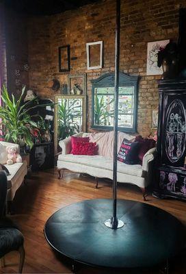 Party Girls Dance & Fitness Studio