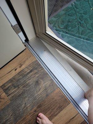 Wheelchair threshold