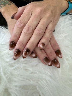 Acrylic set with cat eye design by Abbie aka Sofie