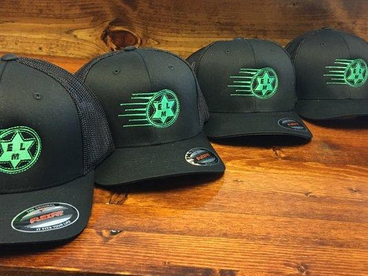 E & L Signs & Hydrographics