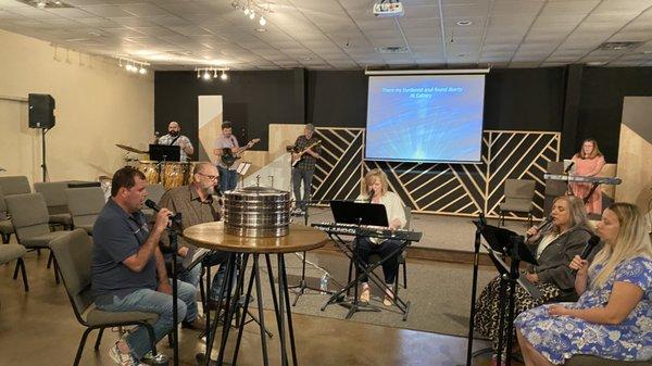 Night of worship April 3, 2022