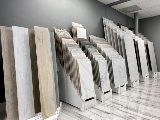 Porcelain tile
Ceramic tile
Wood looking tile
All size are available.