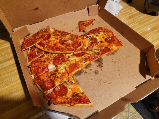 Toppers Pizza