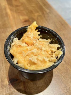Mac and cheese side