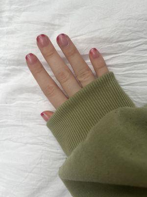 Red nails