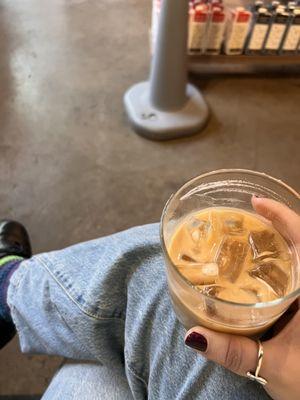 roselavender latte with oat milk