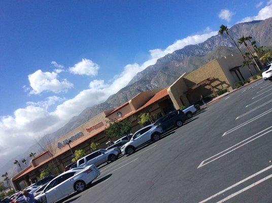 Sunrise Square Shopping Center