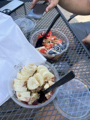 Acai bowl