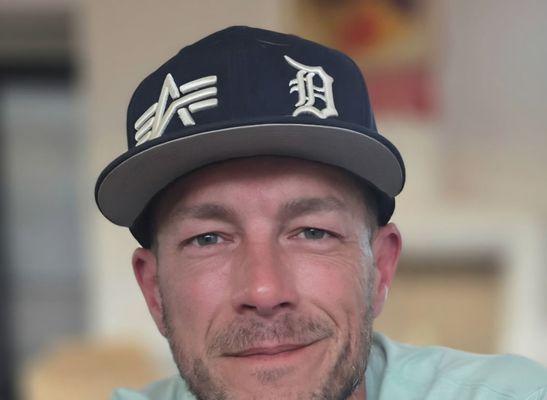 Perfectly healed bro brows