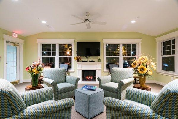 The Windrose At Woburn Lounge.