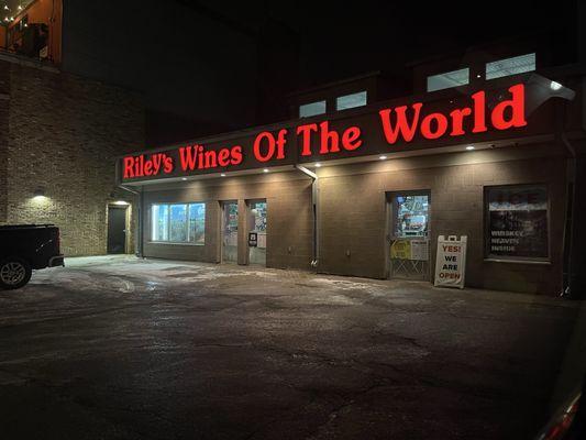 Riley's Wines of the World