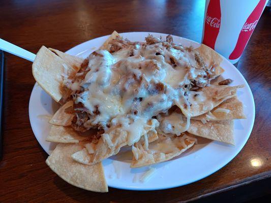 Carnitas nachos