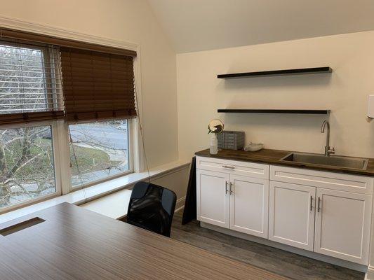 Contact lens training area