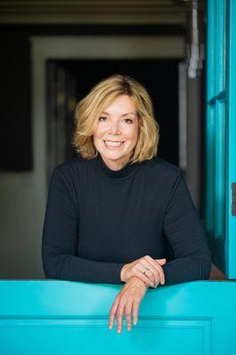 Cynthia Money - Coldwell Banker Realty