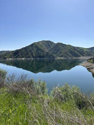 Our mission is to provide unforgettable kayaking experiences that immerse individuals in the natural beauty of Lake Piru.