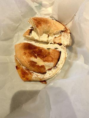 Jalapeño cheddar bagel