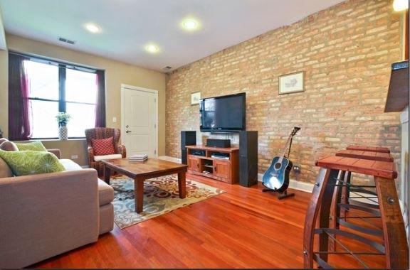 Jaclyn Kelly - Baird & Warner Real Estate