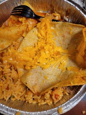 Enchilada not even cooked. Horrible food.