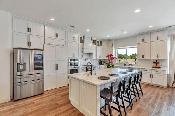 Lupe Silva - Silva Real Estate Group