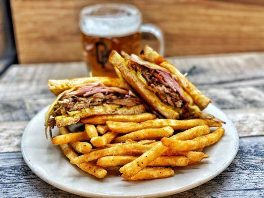 Cuban Sandwich, Diamond Knot Brewing Co., Mountlake Terrace