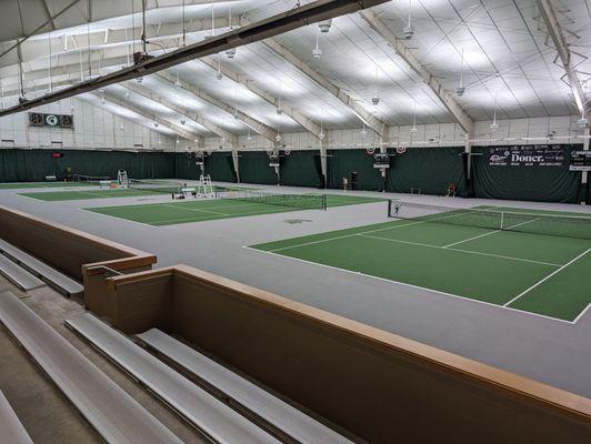 4 courts on the right