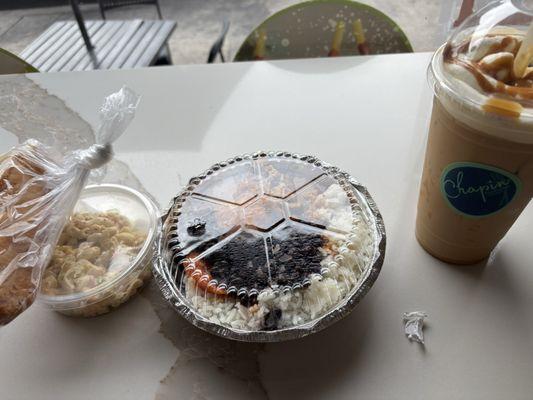 Rice , beans , chicken