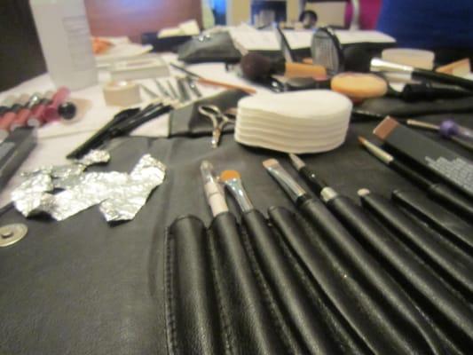 Jennifer is organized & flawless with tools & products she uses... everything is laid out orderly for efficient application!