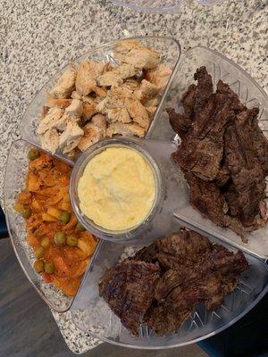 El Gallo Pinto Cantina