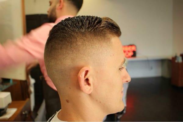 Cut throat barbershoppe Old Town