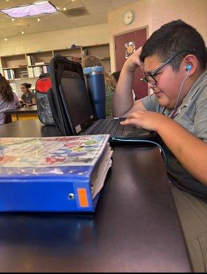 Floresville Middle School
