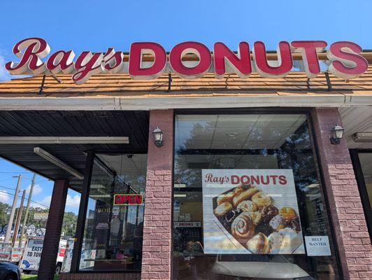 Ray's Donuts