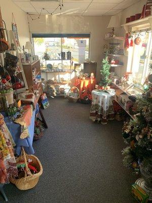 Christmas 2021 has arrived at the thrift shop!