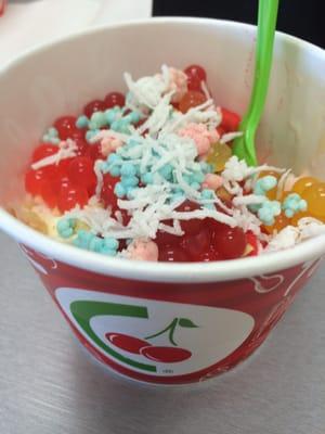 My favorites: cheesecake, strawberry, cherry and vanilla custard, yummy!