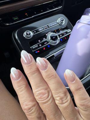 Linda Nails II