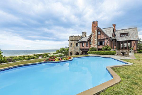 Mott and Chace Sotheby's International Realty