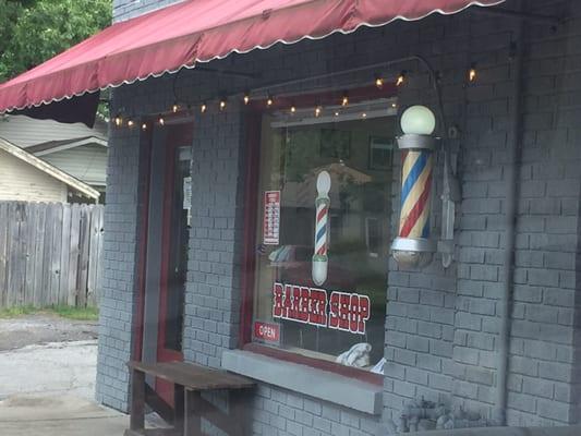 Lakehill Barber Shop