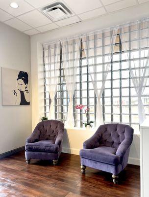 Dare to Bare Wax Den