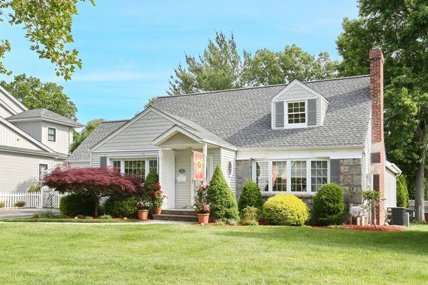 New listing! 684 Park Ave. Oradell