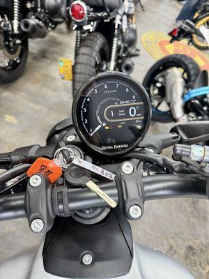 Sabatino Moto - Royal Enfield PDX