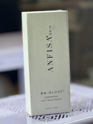 Lip treatment recommended by Val