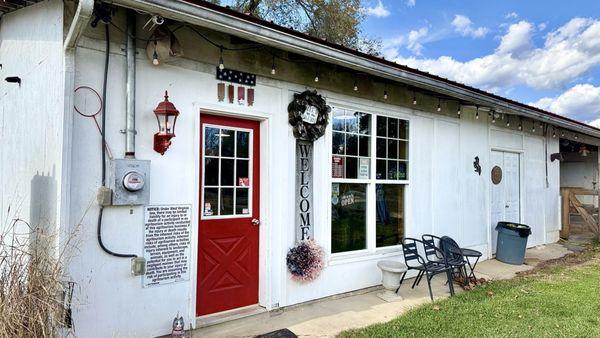 The Rusty Nail Winery