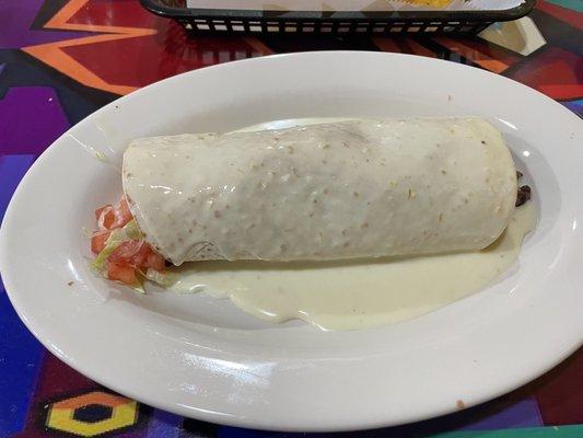 Burrito Grande (with white sauce)