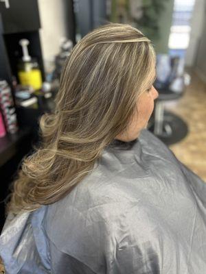 Michelle's Beauty Salon and Nails