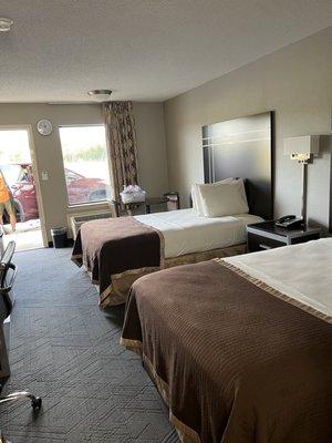 Deluxe Inn - Fayetteville I-95