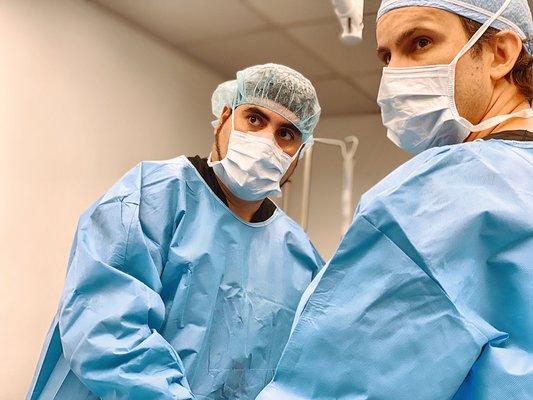 Dr. Muñoz and his team working their magic