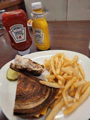 Tuna Melt with fries