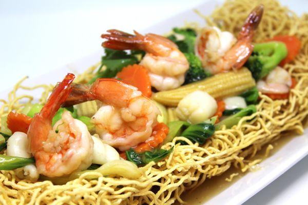 Crispy Noodle Seafood