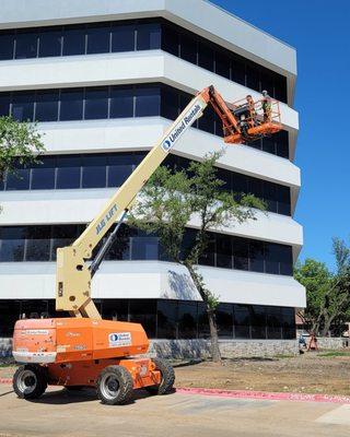 The Dallas Window Washer
